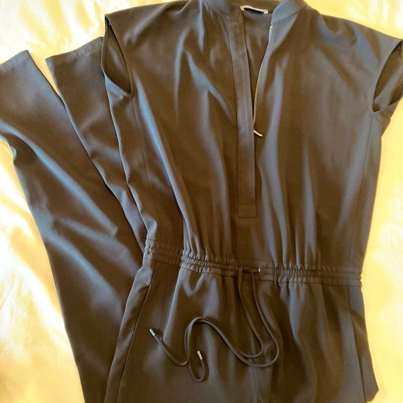 Vince Crepe Jogger Jumpsuit - Picture 2 of 3